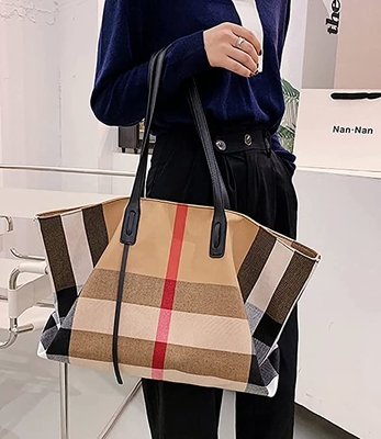 As senhoras espaçosas luxuosas da grande capacidade da bolsa das mulheres da lona cruzam - a bolsa do corpo