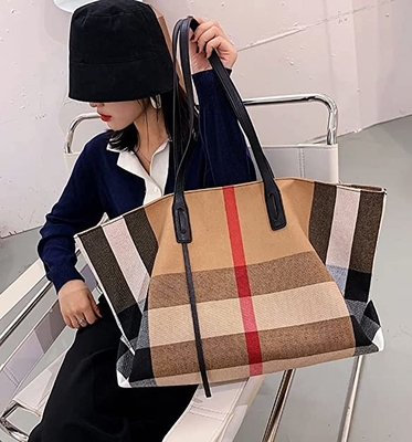 As senhoras espaçosas luxuosas da grande capacidade da bolsa das mulheres da lona cruzam - a bolsa do corpo